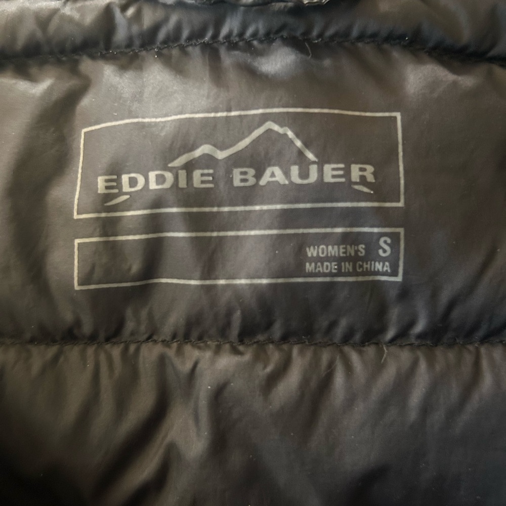 Eddie Bauer Women's Black Down Puffer Jacket Excellent Condition - Picture 13 of 13